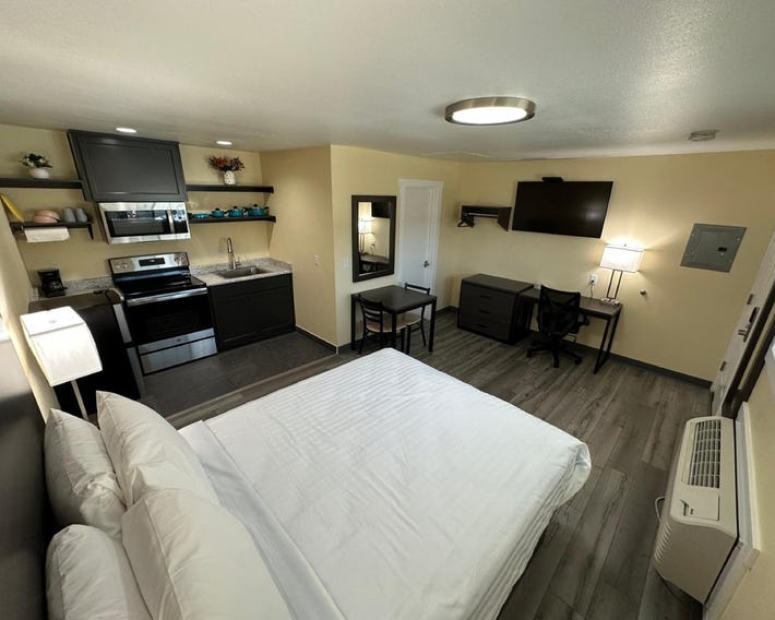 Relax Inn of Medford