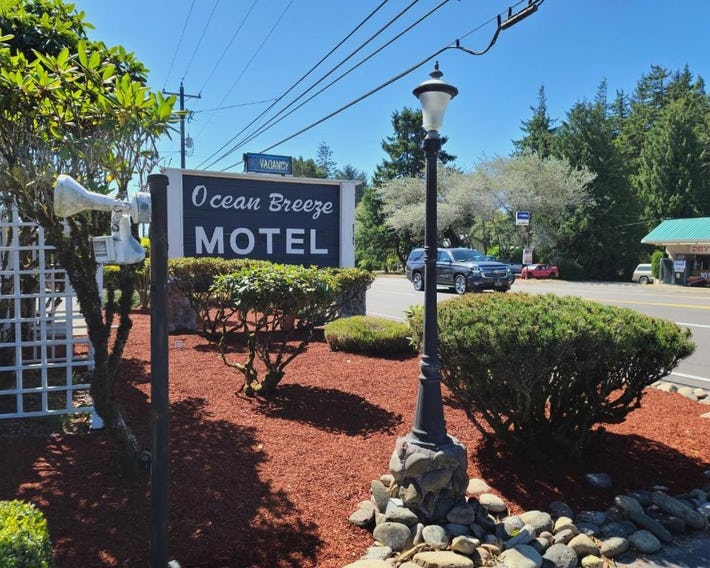Ocean Breeze Motel