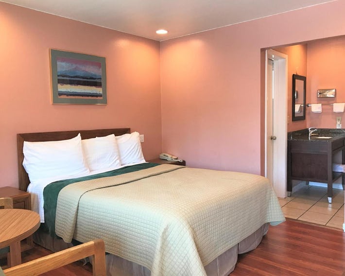 Bestway Inn