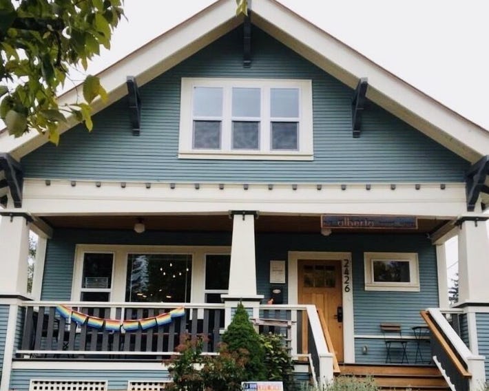 Alberta Petite Hotel
