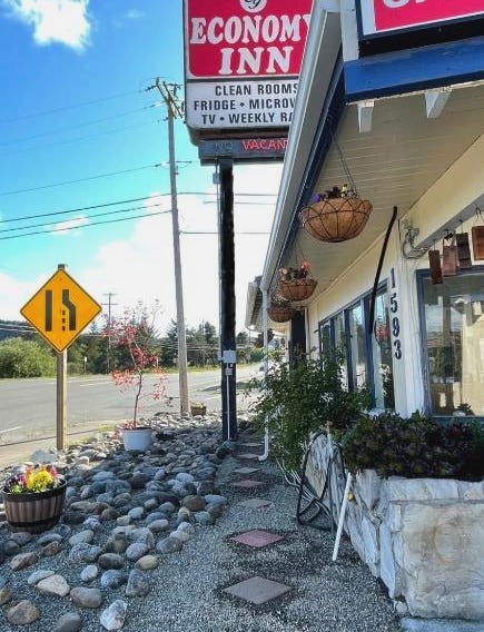Economy Inn