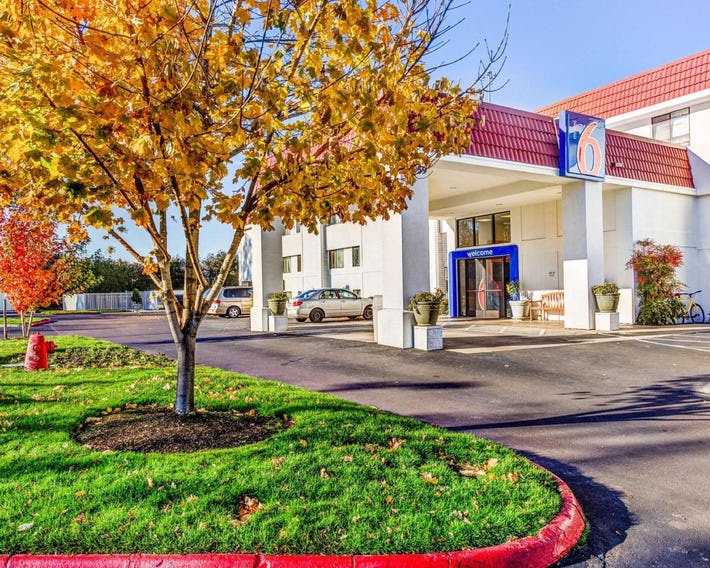 Motel 6-Portland, OR - Tigard West
