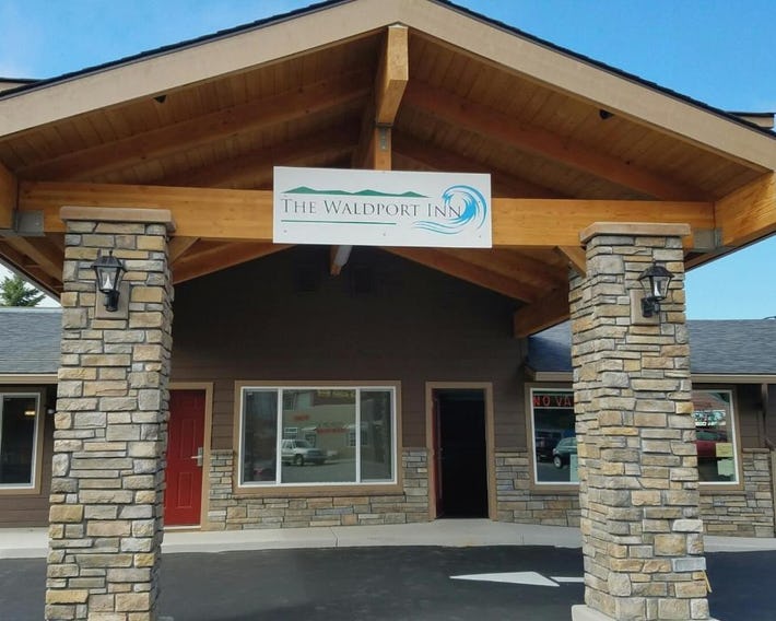 The Waldport Inn