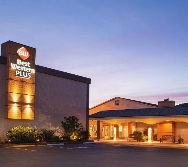 Best Western Plus Bradford Inn