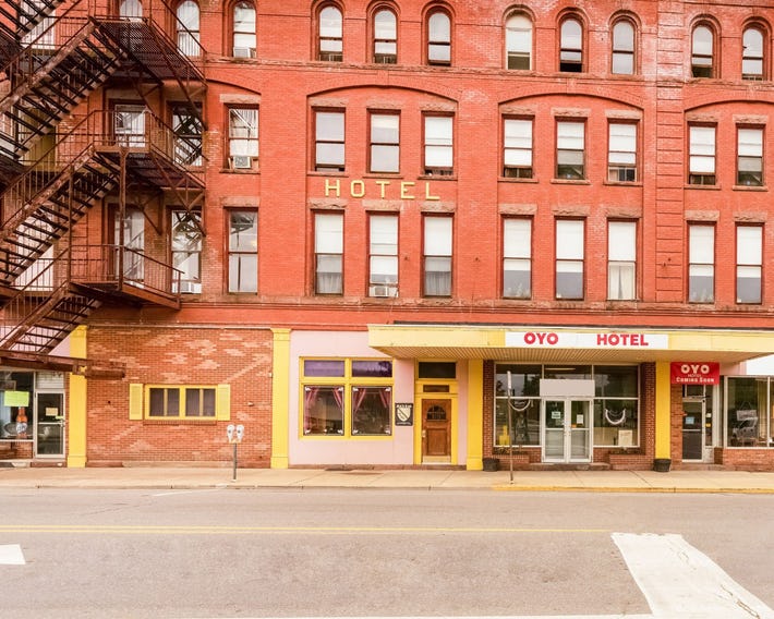Hotel Bradford Main St Pa by OYO Rooms