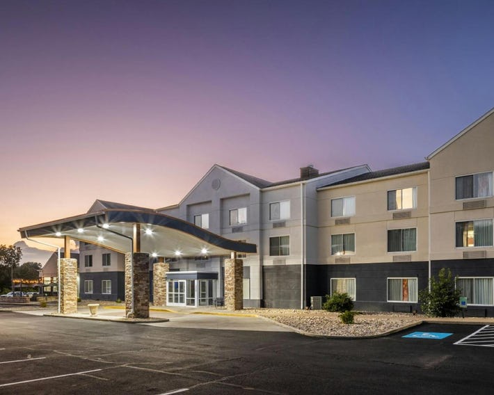 Fairfield Inn & Suites Butler
