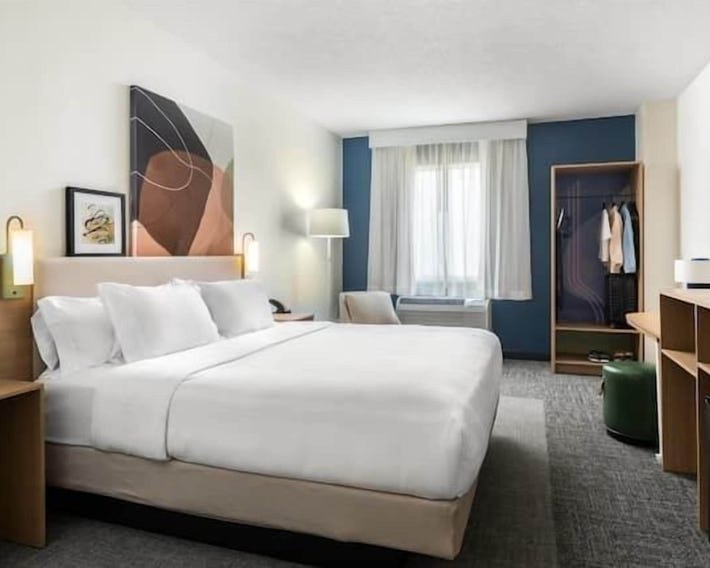 Spark by Hilton Erie