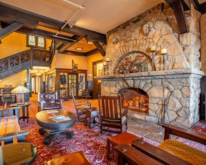 Historic Summit Inn