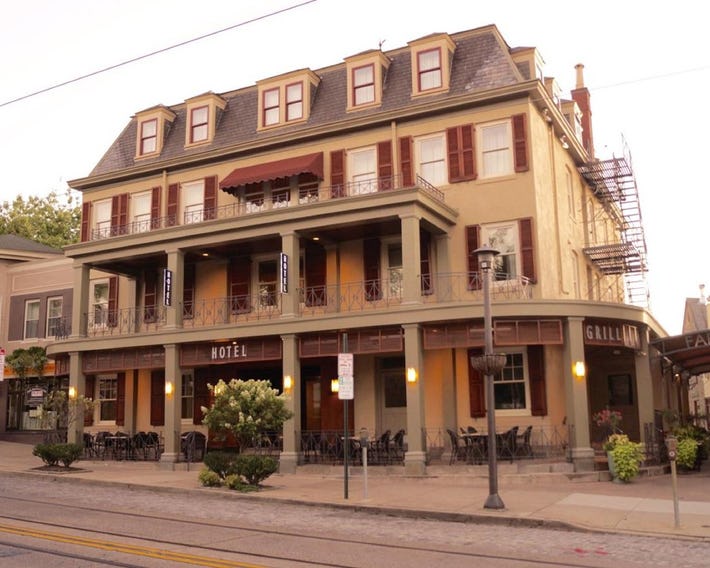 Chestnut Hill Hotel
