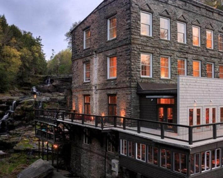 Ledges Hotel