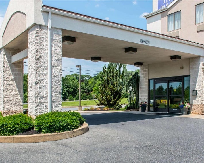 Sleep Inn & Suites of Lancaster County
