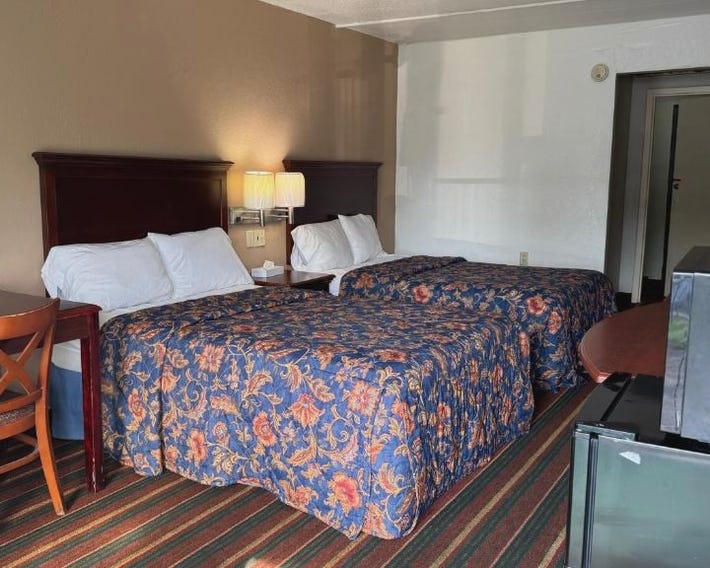 Rodeway Inn Dunmore