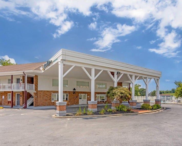Quality Inn Smoketown - Lancaster Area