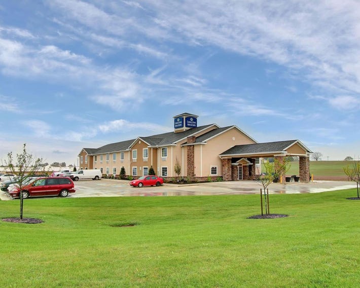Cobblestone Hotel & Suites - Waynesboro