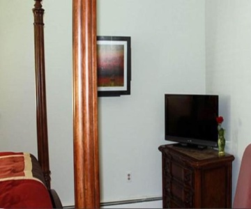 Bear Mountain Lodge