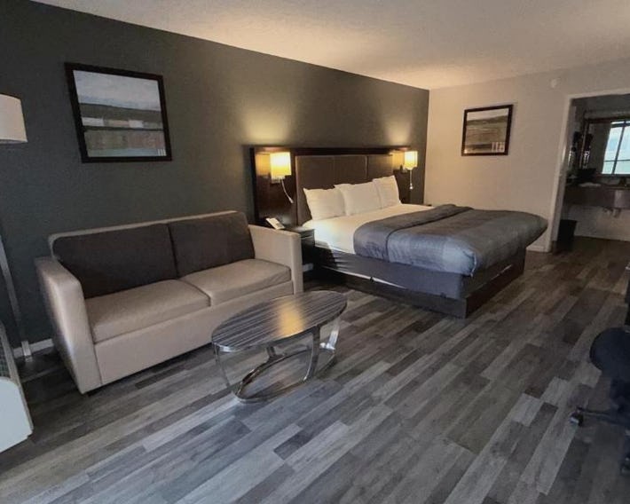 Wilkes-Barre Inn & Suites