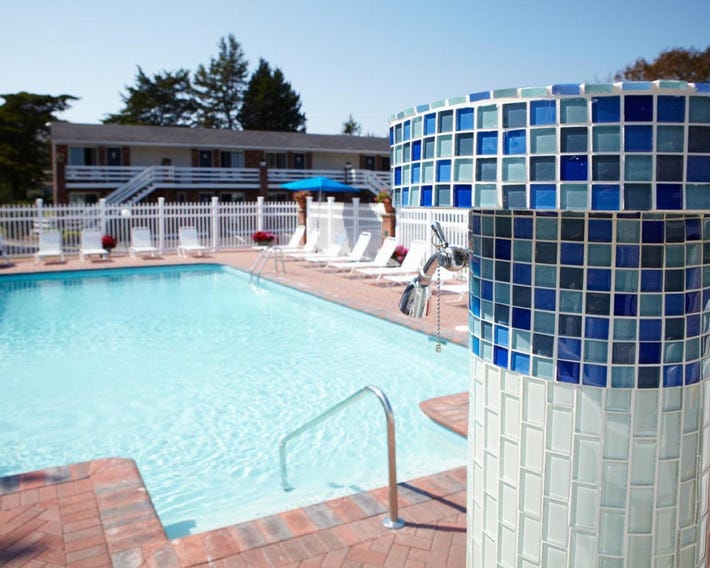 Breezeway Boutique Hotel