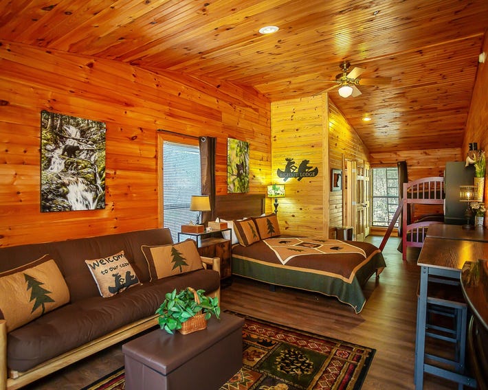 The Lodge at Bigfoot Outfitters