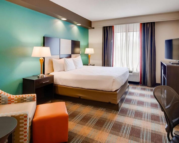 Best Western Plus Atrium Inn & Suites
