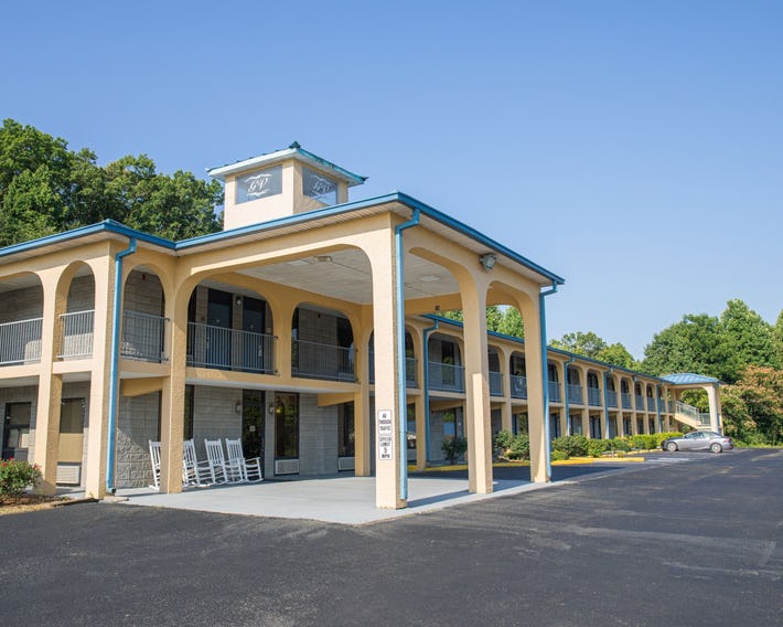 Grand Vista Hotel