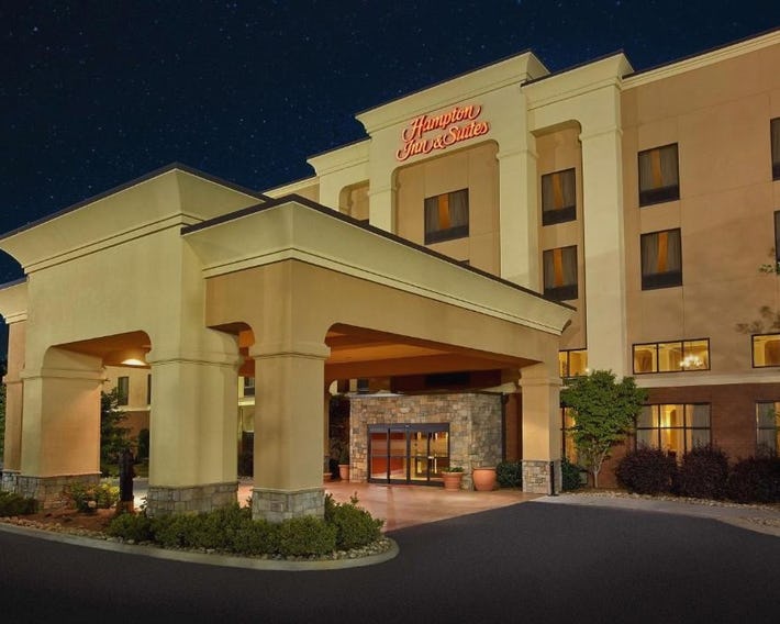 Hampton Inn & Suites Sevierville at Stadium Drive