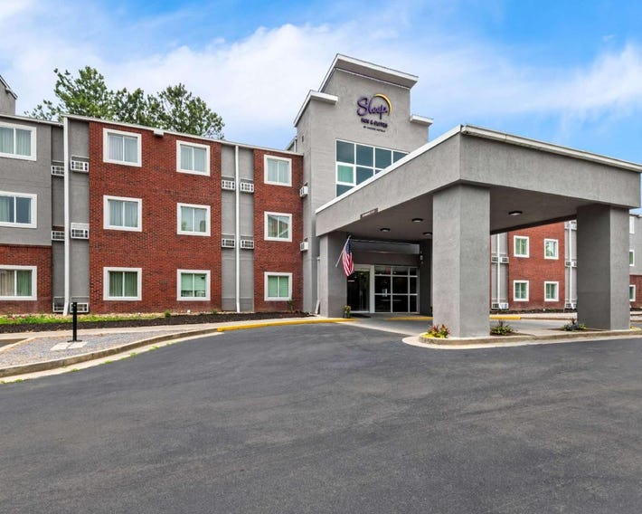 Sleep Inn & Suites Pigeon Forge Downtown