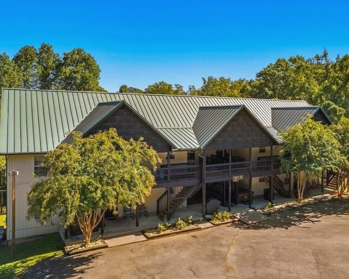 Poplar Point Condo
