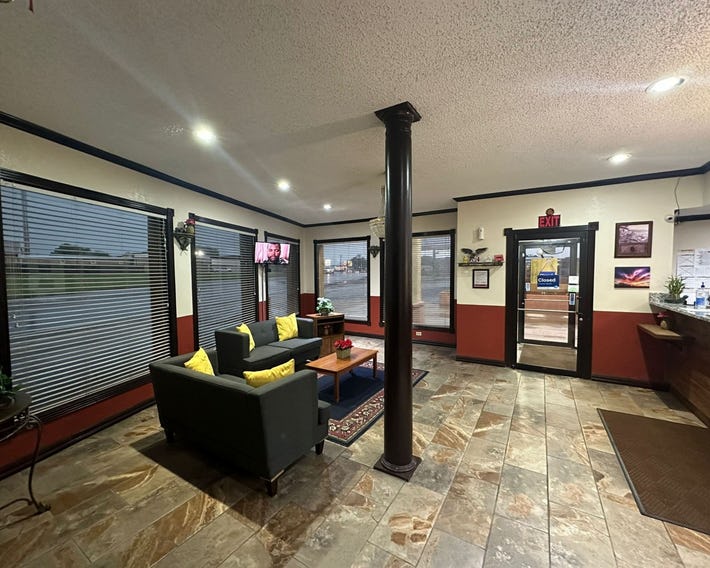 Super 8 by Wyndham Athens TX