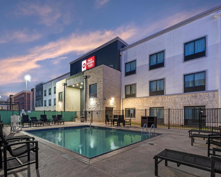 Best Western Plus Austin Airport Inn & Suites