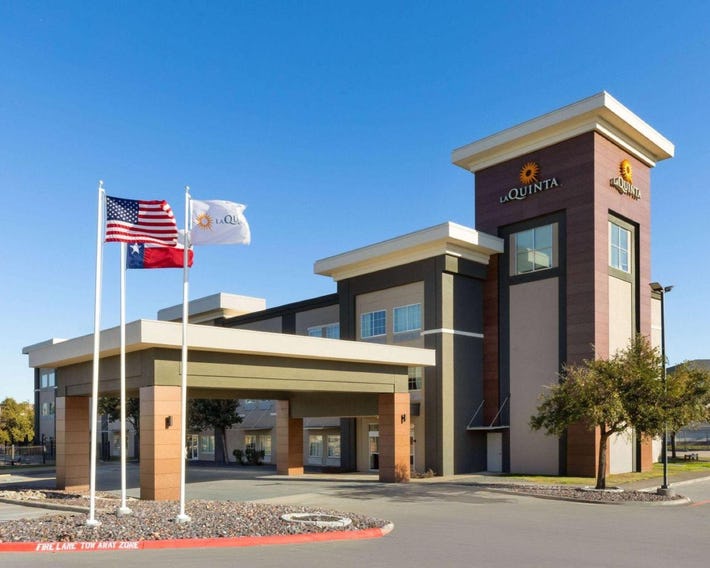 La Quinta Inn & Suites by Wyndham Austin NW/Lakeline Mall
