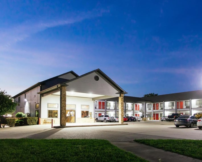 Palace Inn and Suites Baytown