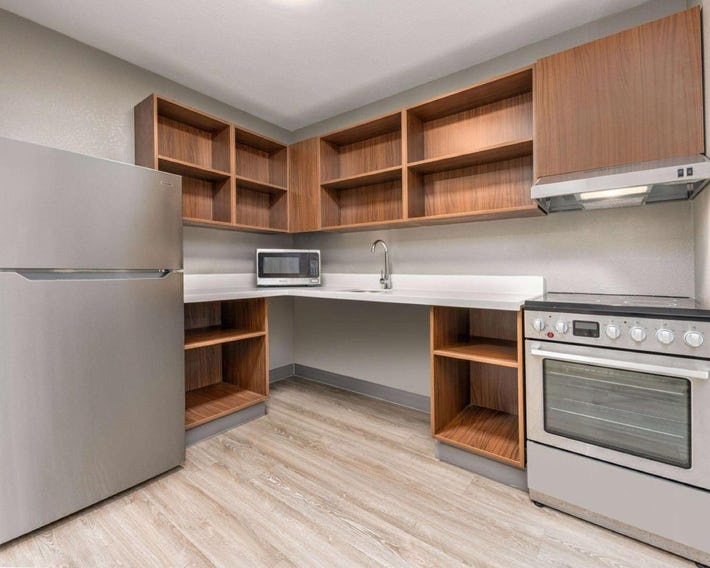 Hawthorn Extended Stay by Wyndham Bedford - Dallas