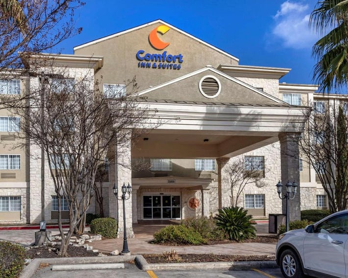 Comfort Inn & Suites Texas Hill Country