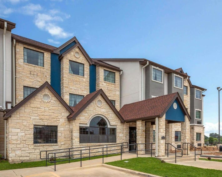 Microtel Inn & Suites by Wyndham Buda Austin South