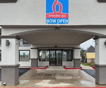 Studio 6 Conroe TX
