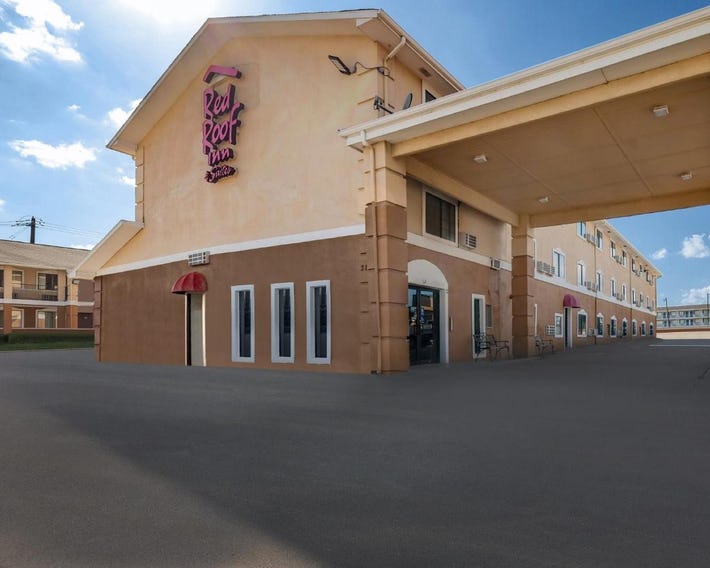 Red Roof Inn & Suites Denton
