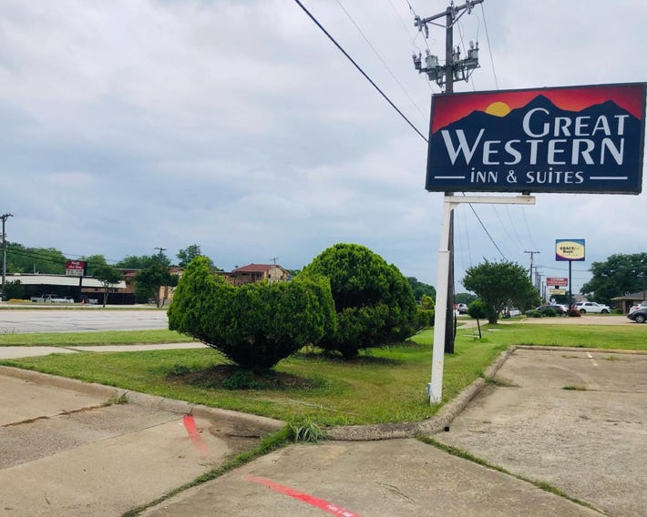 Great Western Inn& Suites