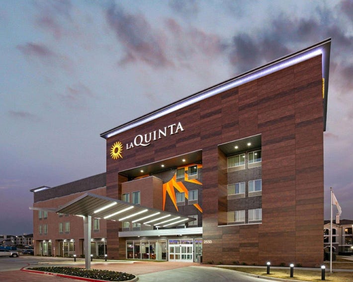 La Quinta Inn & Suites DFW West-Glade-Parks