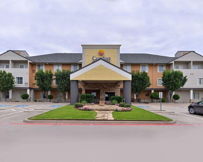 Comfort Inn & Suites Frisco - Plano