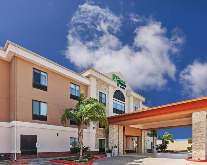 Holiday Inn Express & Suites Houston East by IHG