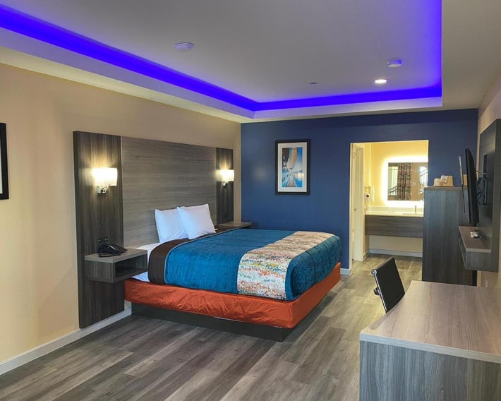 Scottish Inn & Suites Houston Willowbrook