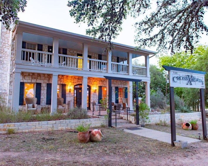 The Crossroads Inn