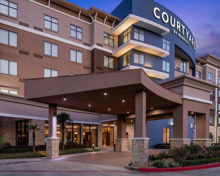 Courtyard By Marriott Houston Kingwood