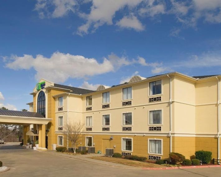 Holiday Inn Express Hotel & Suites Mount Pleasant by IHG