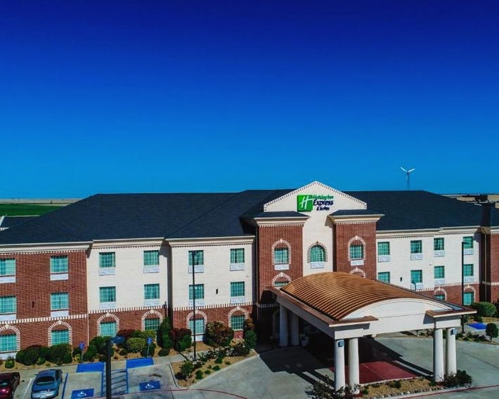 Holiday Inn Express Hotel & Suites Pampa by IHG