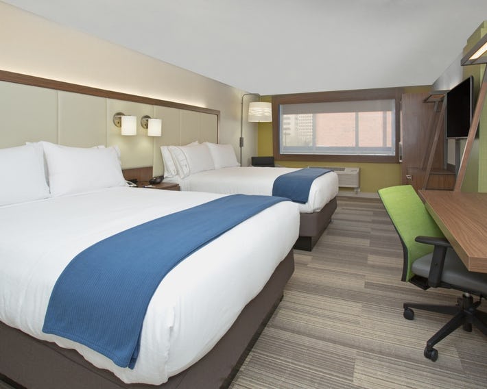 Holiday Inn Express & Suites Perryton
