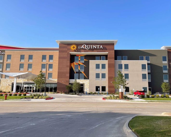 La Quinta Inn & Suites by Wyndham Pflugerville