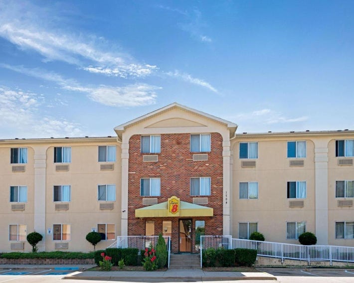 Super 8 by Wyndham Plano/Dallas Area