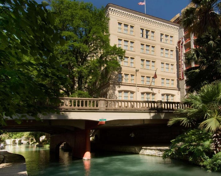 Drury Inn & Suites San Antonio Riverwalk