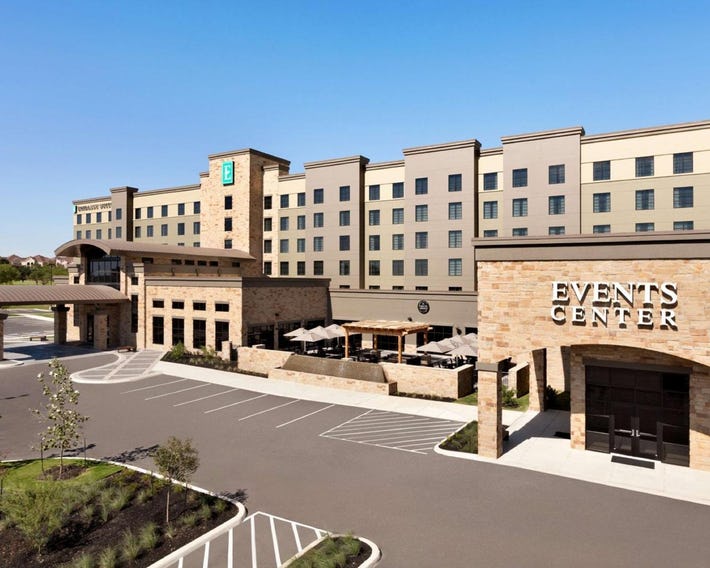 Embassy Suites by Hilton San Antonio Brooks City Base Hotel & Spa